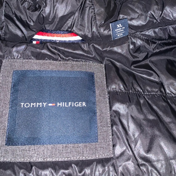 Rare (new) Tommy Hilfiger Coat - Picture 3 of 4